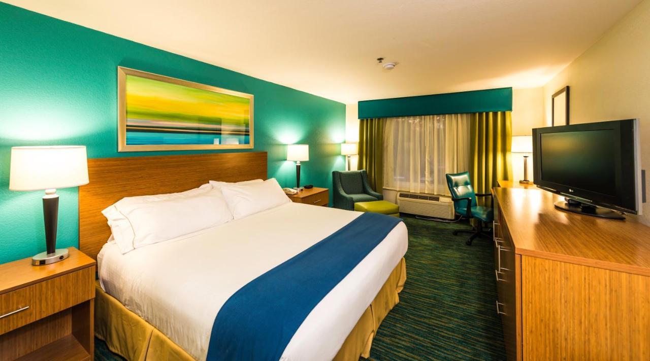 Holiday Inn Express Hotel & Suites Jacksonville-Blount Island By Ihg Pokoj fotografie